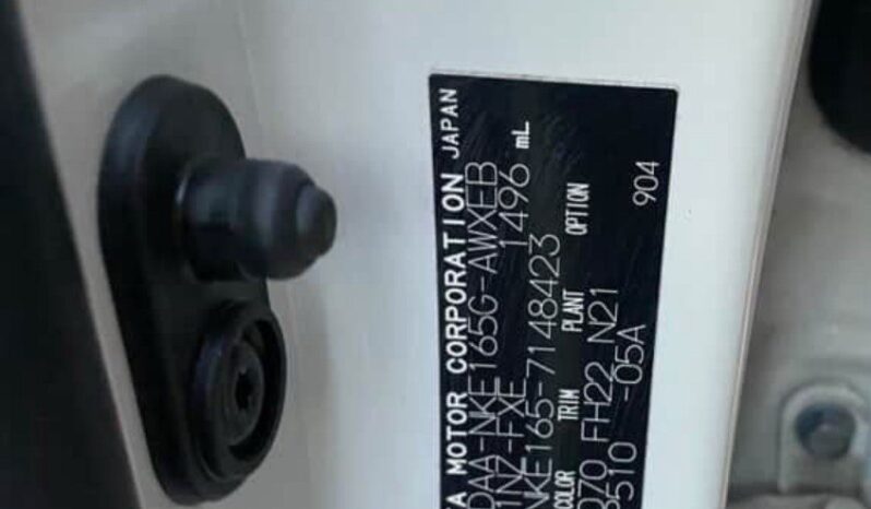 
								TOYOTA FIELDER full									