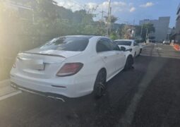 
										MERCEDES BENZ E 63 AMG 4Matik full									