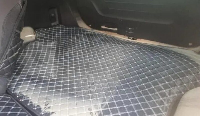 
								HYUNDAI SANTA FE full									