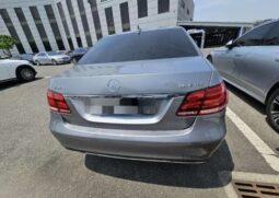 
										MERCEDES BENZ E220 full									