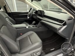 
										TOYOTA CAMRY Hybrid full									