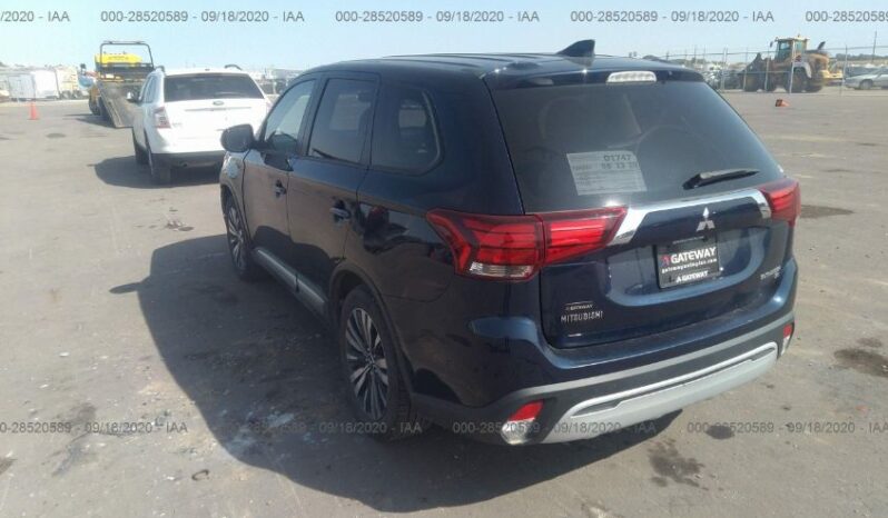 
								2019 Mitsubishi Outlander full									