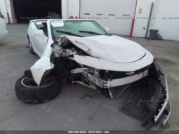 
										2019 Chevrolet Camaro full									