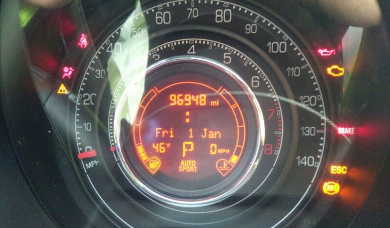 
								2012 Fiat 500 full									