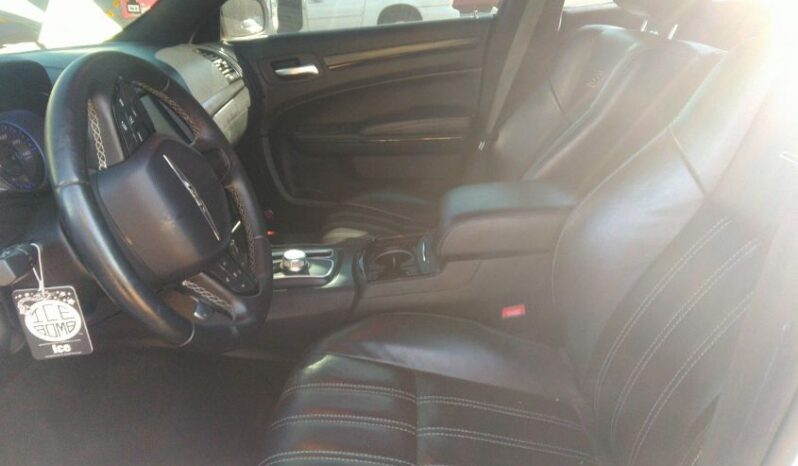 
								2016 Chrysler 300 full									
