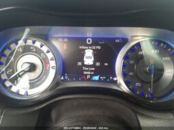 
										2016 Chrysler 300 full									