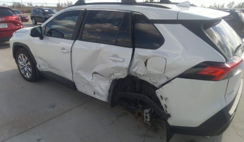 
								2021 Toyota Rav4 full									