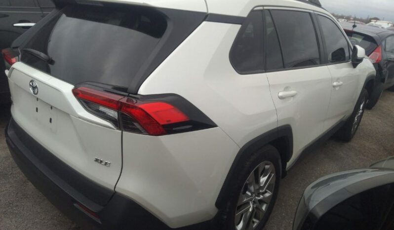 
								2021 Toyota Rav4 full									