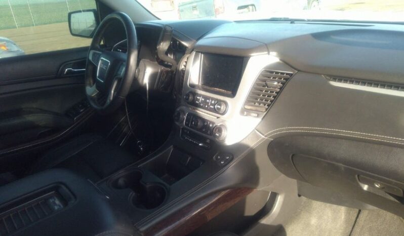 
								2016 Gmc Yukon full									