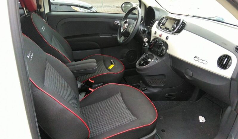 
								2017 Fiat 500 full									