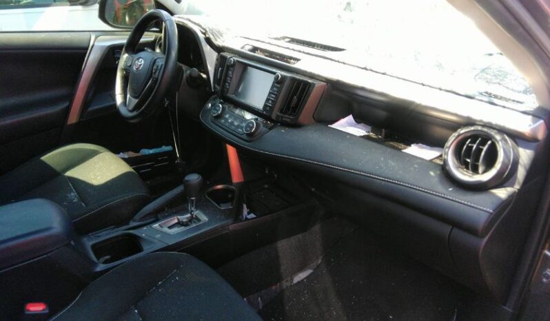 
								2017 Toyota Rav4 full									