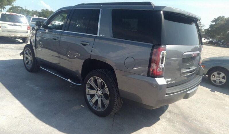 
								2019 Gmc Yukon full									