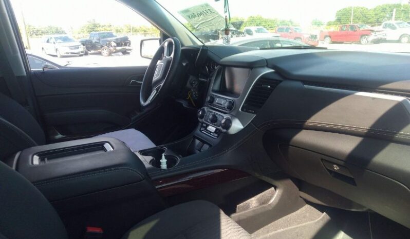 
								2019 Gmc Yukon full									