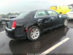 
										2016 Chrysler 300 full									