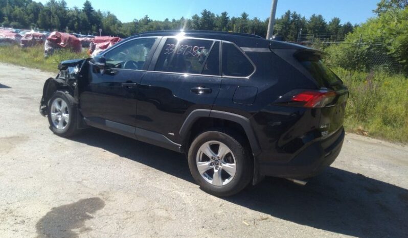 
								2020 Toyota Rav4 full									
