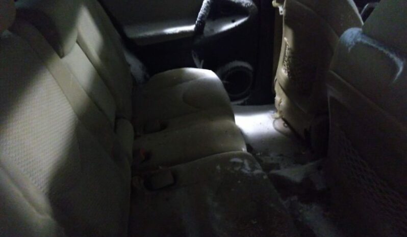 
								2012 Toyota Rav4 full									