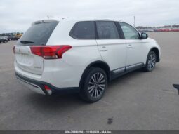 
										2019 Mitsubishi Outlander full									