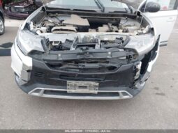 
										2019 Mitsubishi Outlander full									