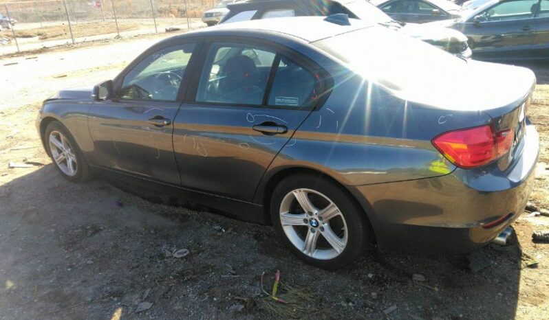 
								2013 BMW 3 series full									