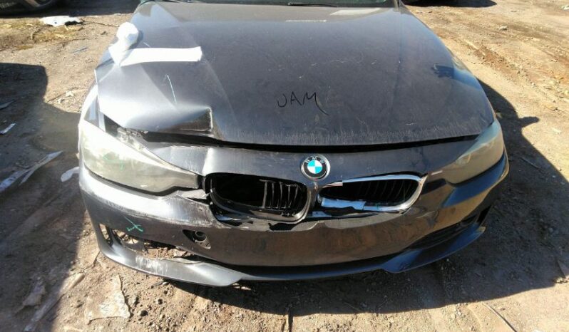 
								2013 BMW 3 series full									