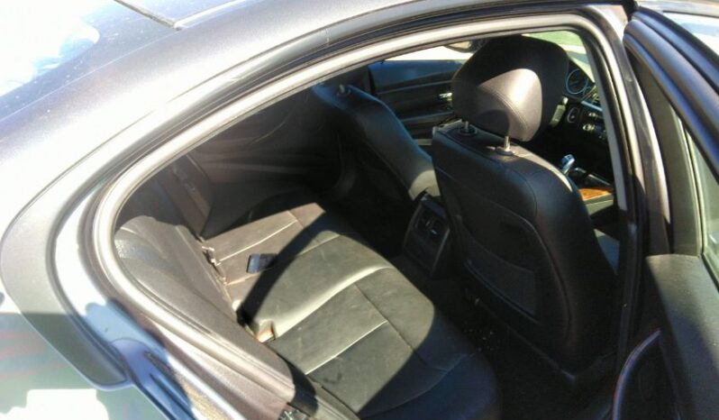 
								2013 BMW 3 series full									