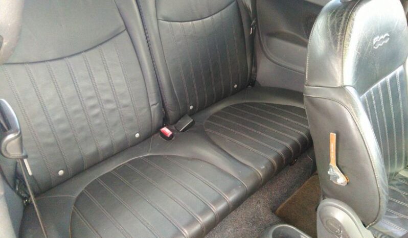 
								2012 Fiat 500 full									