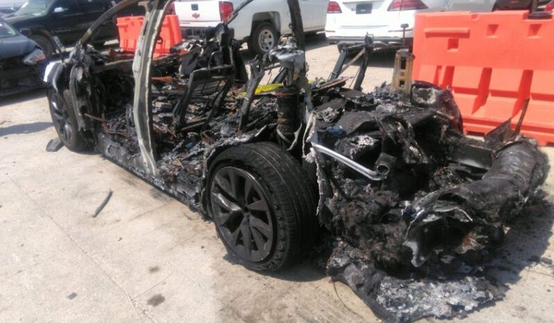 
								2023 Tesla Model x full									