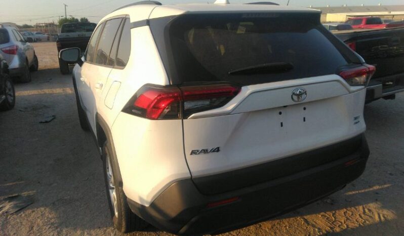 
								2021 Toyota Rav4 full									