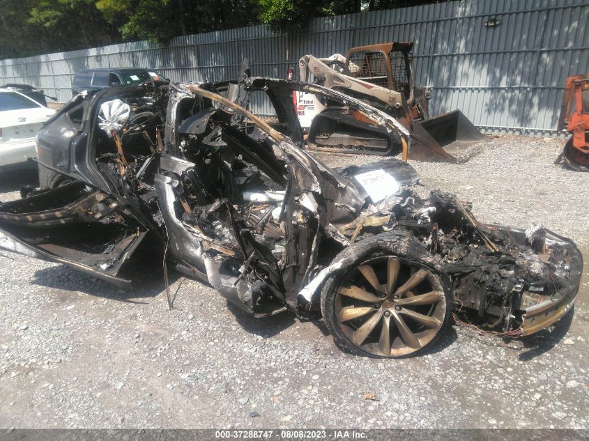 2016 Tesla Model x