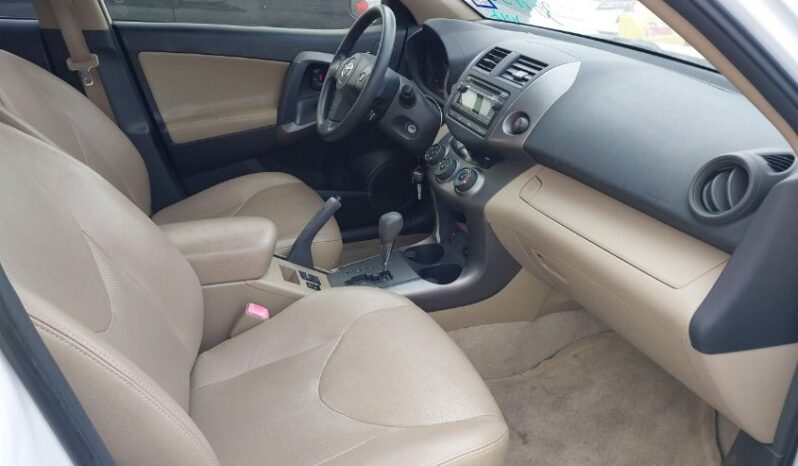 
								2012 Toyota Rav4 full									