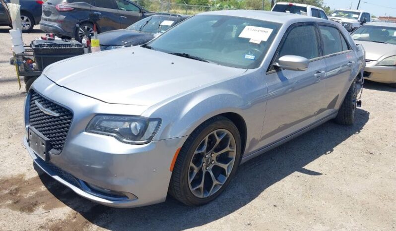
								2015 Chrysler 300 full									