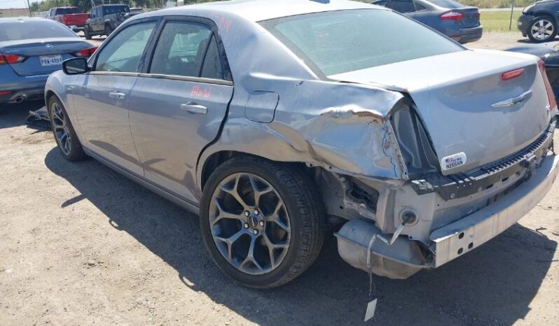 
								2015 Chrysler 300 full									