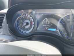 
										2015 Chrysler 300 full									