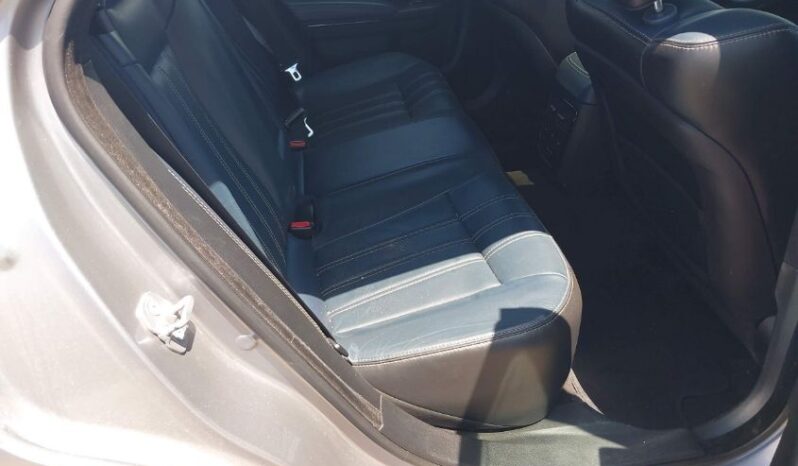 
								2015 Chrysler 300 full									