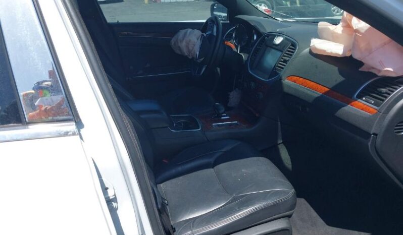 
								2014 Chrysler 300 full									