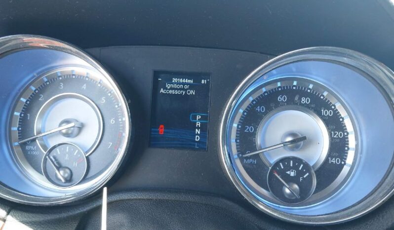 
								2014 Chrysler 300 full									