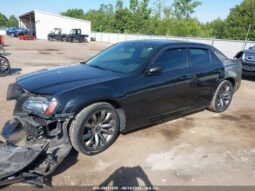 
										2014 Chrysler 300 full									