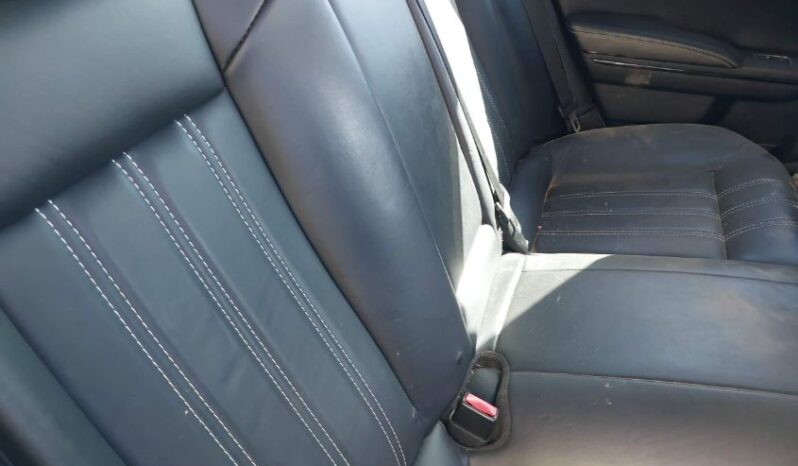 
								2014 Chrysler 300 full									
