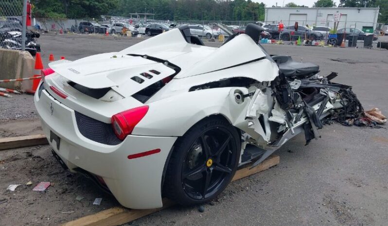 
								2013 Ferrari 458 spider full									