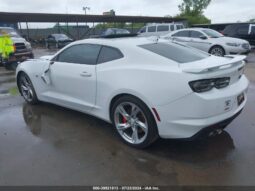 
										2021 Chevrolet Camaro full									