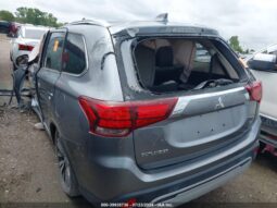 
										2020 Mitsubishi Outlander full									