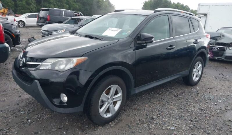 
								2013 Toyota Rav4 full									