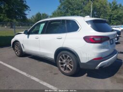 
										2022 BMW X5 full									