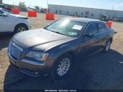 
										2013 Chrysler 300 full									