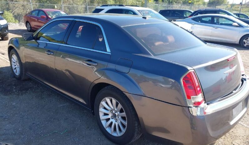 
								2013 Chrysler 300 full									