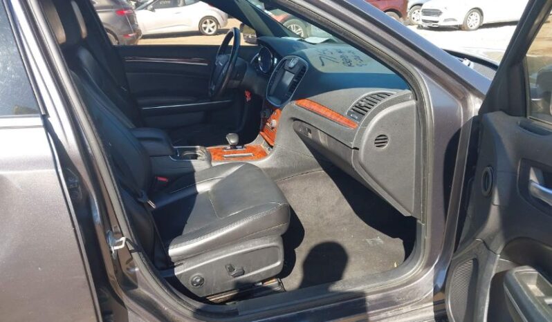
								2013 Chrysler 300 full									