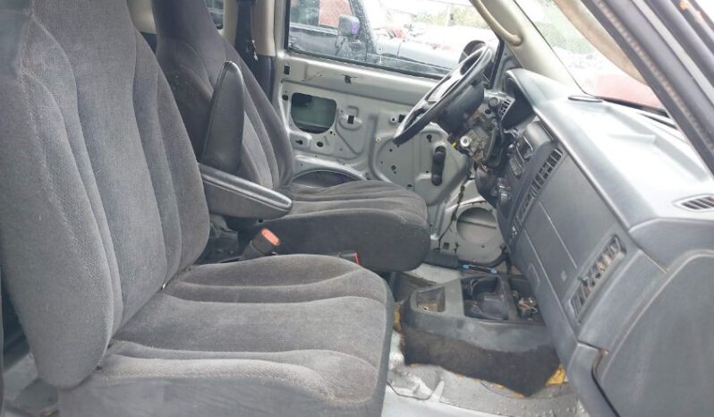 
								2004 Dodge Dakota full									