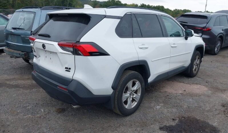 
								2020 Toyota Rav4 full									