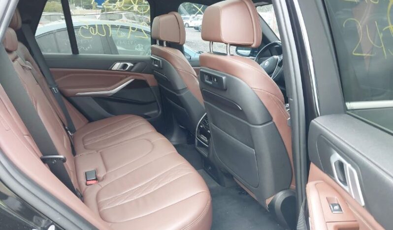 
								2019 BMW X5 full									