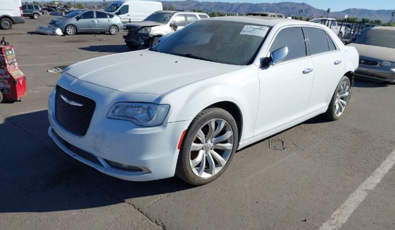 
								2018 Chrysler 300 full									